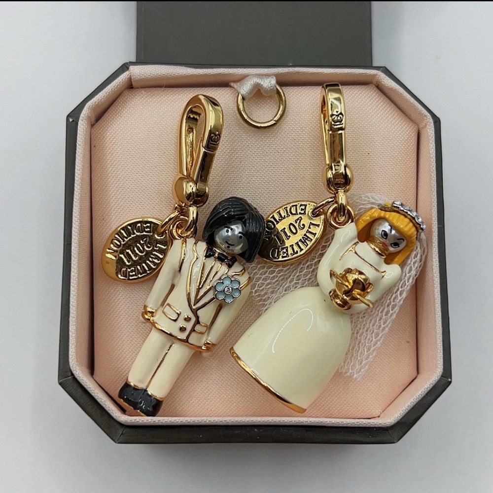 Rare Vintage 2011 Juicy Couture Wedding Charm Set (Bride and Groom) + box!